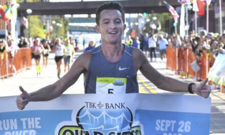 Illinois Man Wins Marathon After 2 Leaders Take Wrong Route