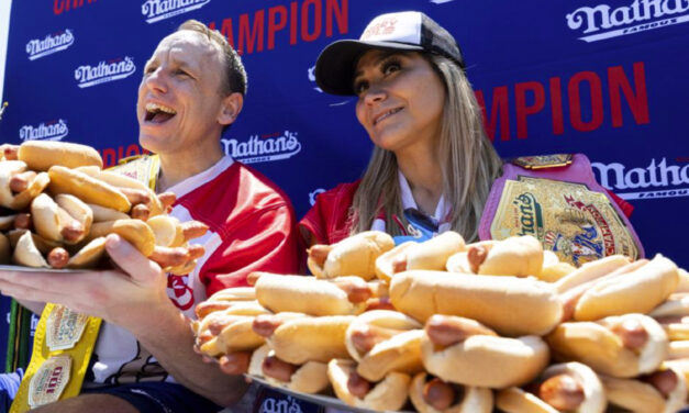 Joey Chestnut Is Chomp Champ Again In July 4 Hot Dog Contest