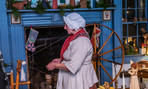 Experience A Pioneer Christmas