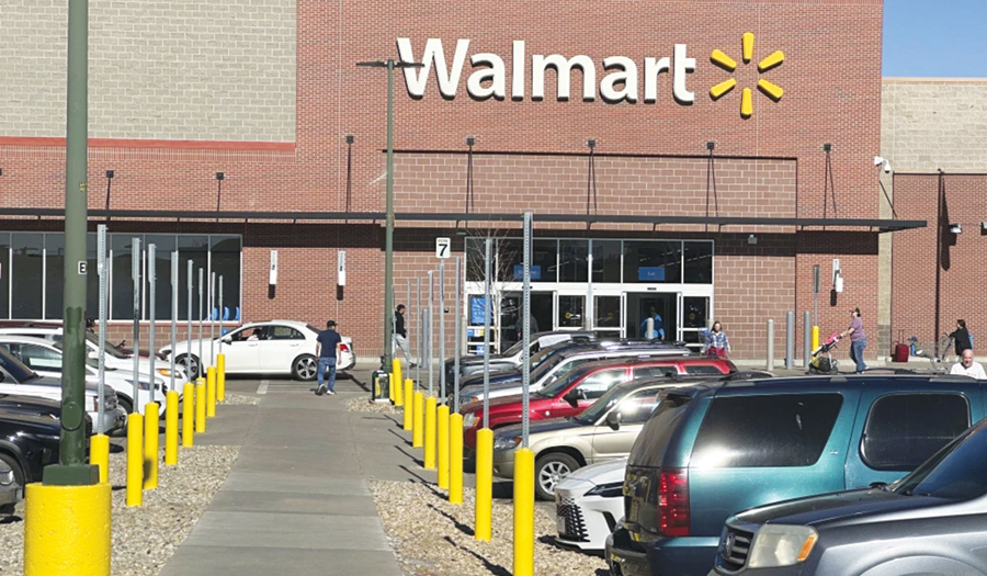 Michigan Judge Sentences Walmart Shoplifters To Wash Cars In The Parking Lot