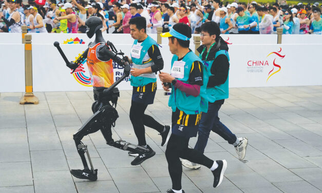 No Sweat! Humanoid Robots Run A Chinese Half-Marathon  Alongside Flesh-And-Blood Competitors