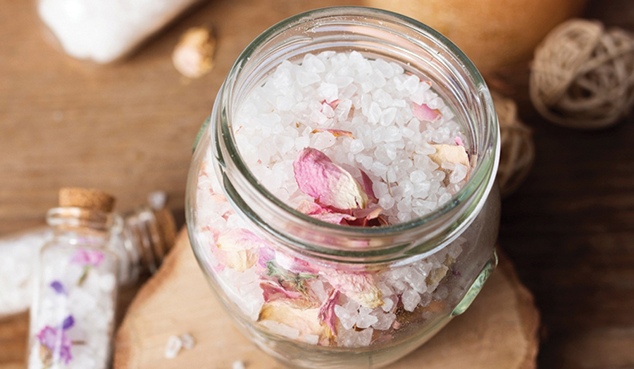 Hickory Library November Handmade Holidays Series