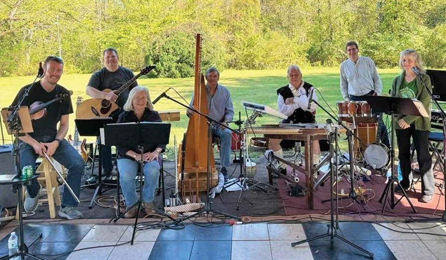 Celebrate The Holidays With Puddingstone’s Christmas Concert On December 19