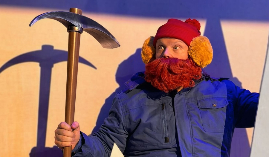 Rudolph the Red-Nosed  Reindeer Premieres At HCT This Weekend