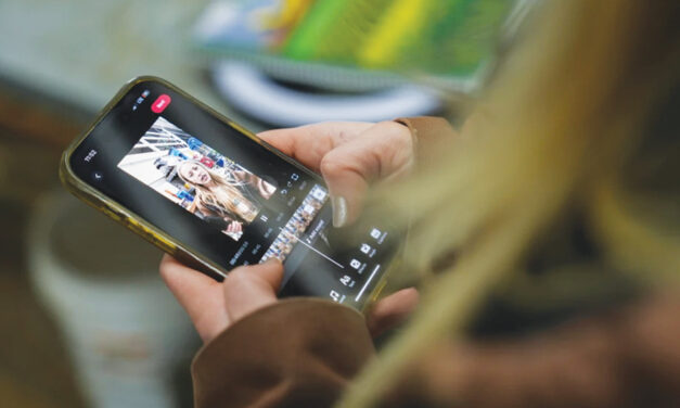 Having A Conversation And Creating Best Practices For Your Child’s Social Media Use