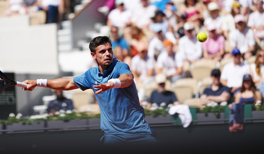 Home Player Arthur Gea Takes Emergency Bathroom Break During French Open Debut