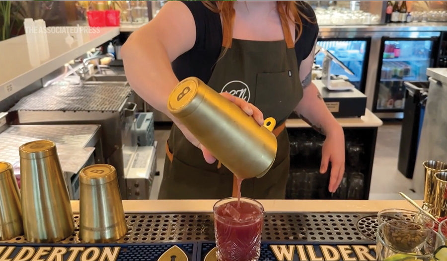 Nonalcoholic Beer And  Mocktails Can Help People Stay Sober Or Drink Less, But Are Not For Everyone